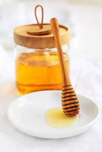 蛋清加蜂蜜怎么做美容